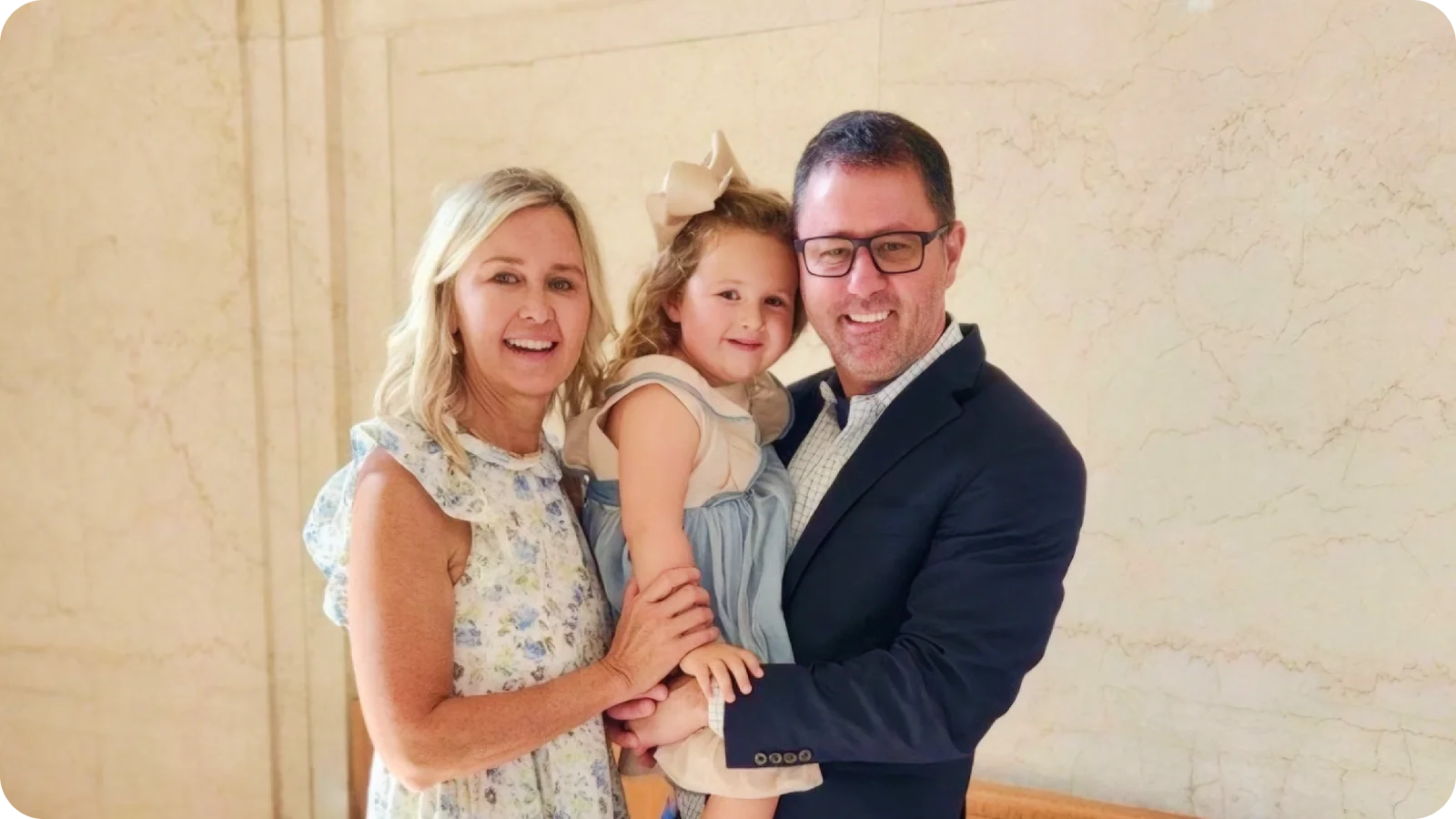 Gravy with his wife and daughter